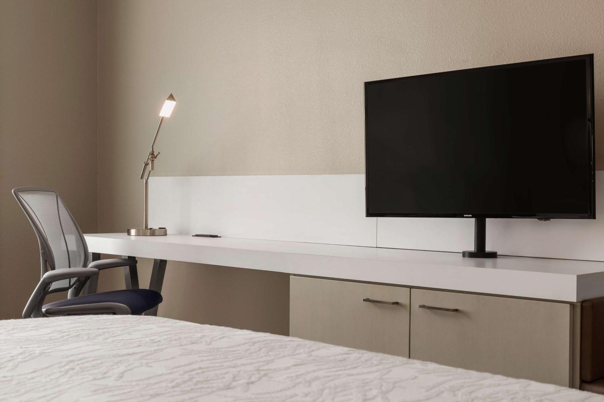Hilton Garden Houston-baytown